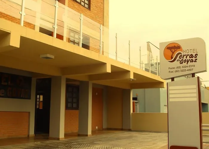 OYO Hotel Serras De Goyaz Centro, Goiânia